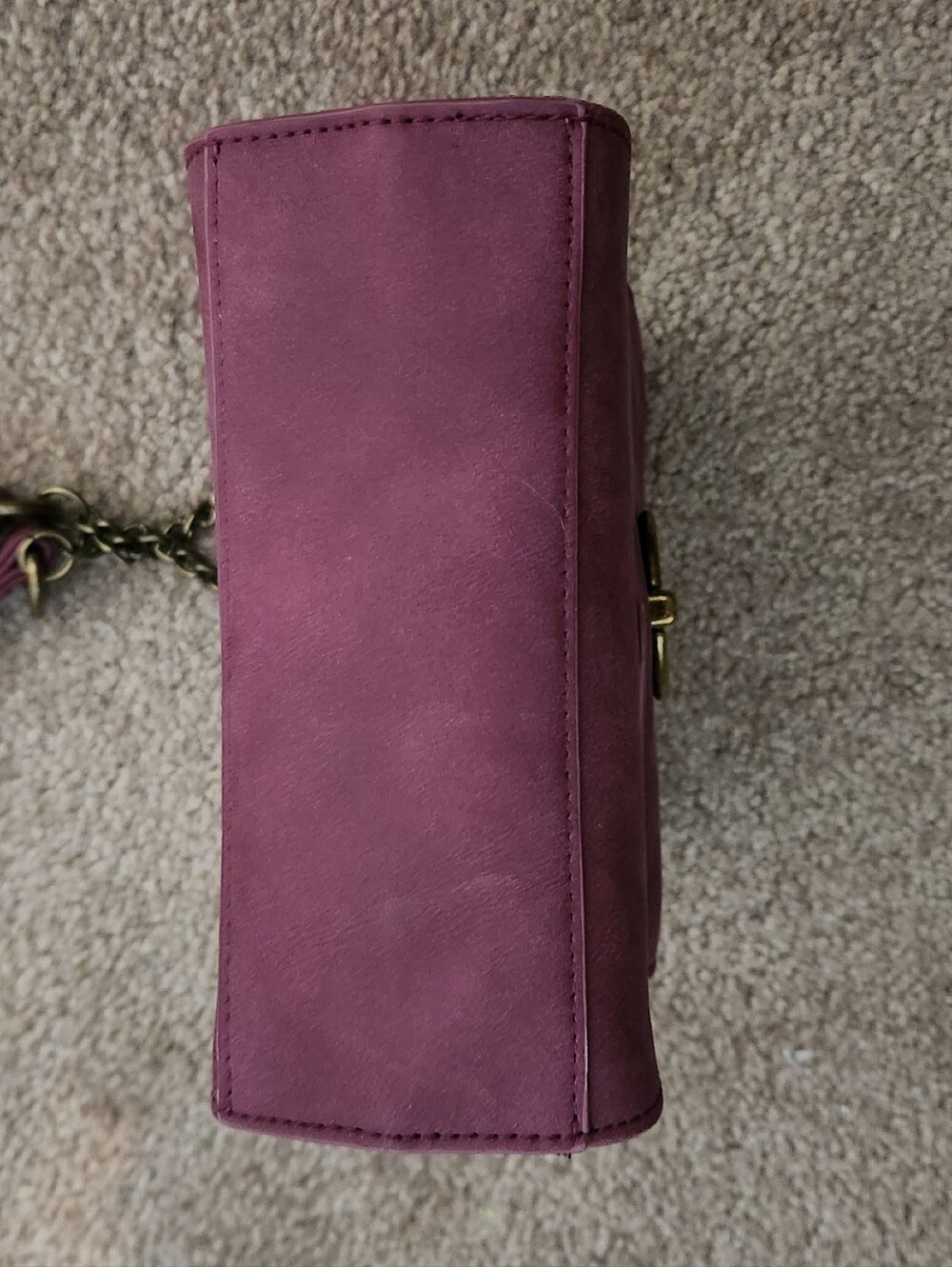 Universal Thread Purse - Picture 4 of 5